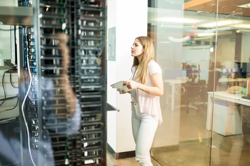 What Are the Best Ways to Enhance Data Center Connectivity